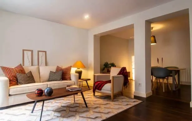 Elpro Electric electrical work: creating a warm and inviting living room with effective lighting and o