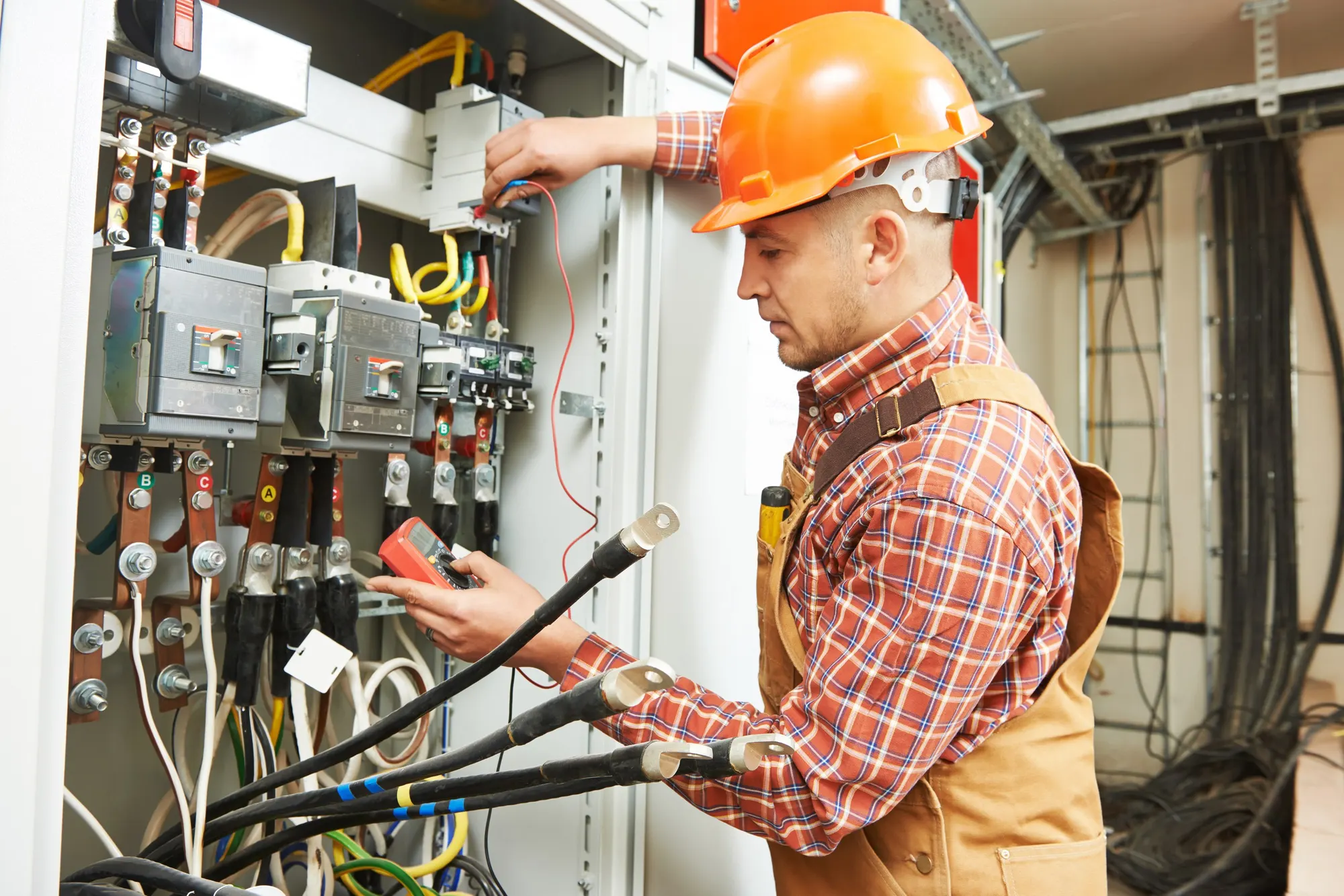 Industrial electrician working in Vancouver